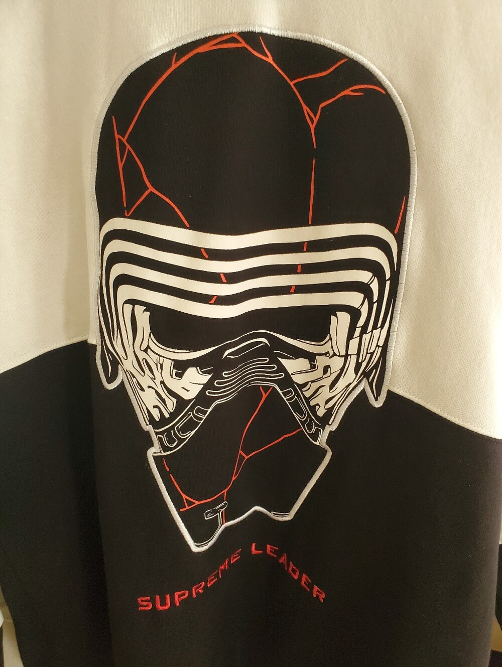 DISNEY PARKS Star Wars Men's LARGE Kylo Ren Supreme Leader Hoodie Sweatshirt - Picture 3 of 13